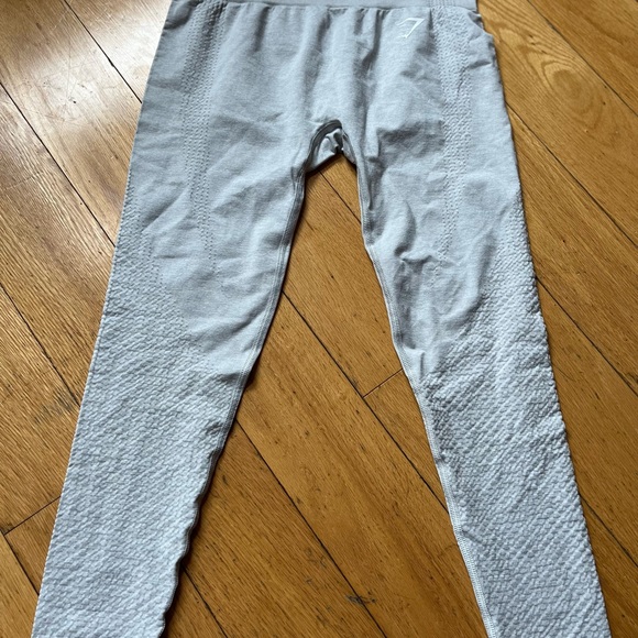 Grey Gymshark Medium Workout Leggings - Picture 2 of 3